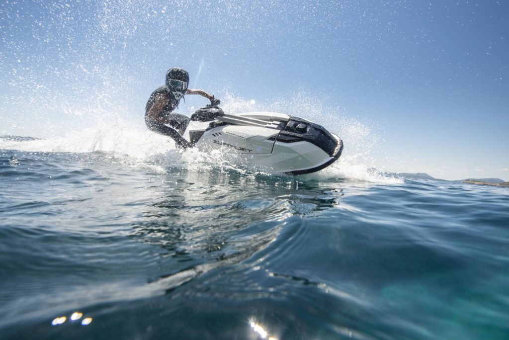 WaveRunner Yamaha SuperJet