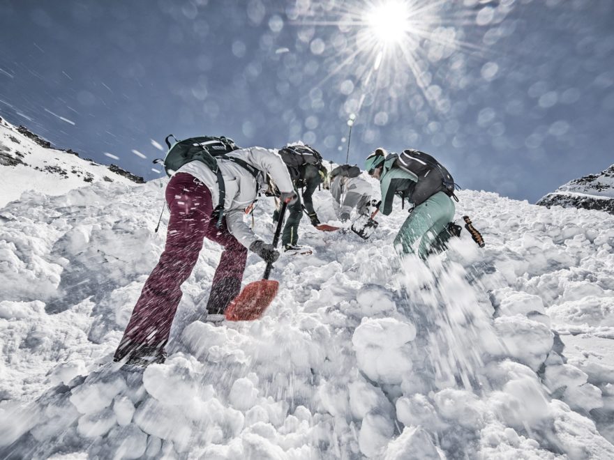 supraviețuire-în-caz-de-avalanșă