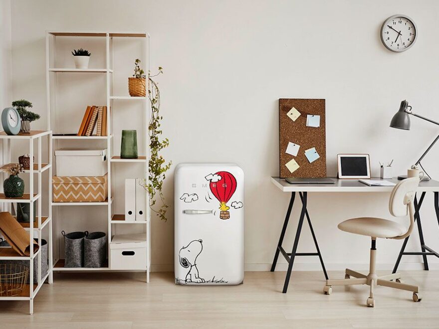 mini-frigider-SMEG-FAB10-Snoopy.